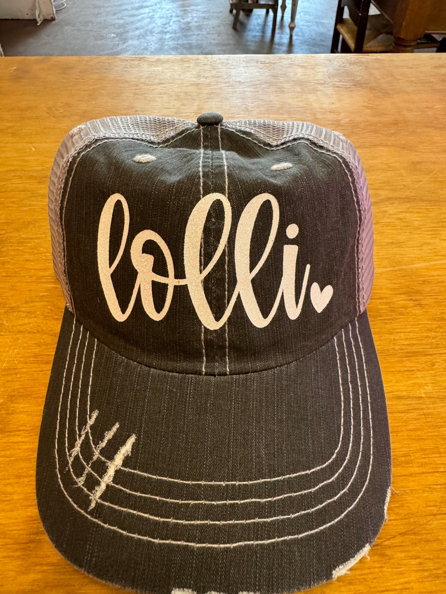 Trucker hat